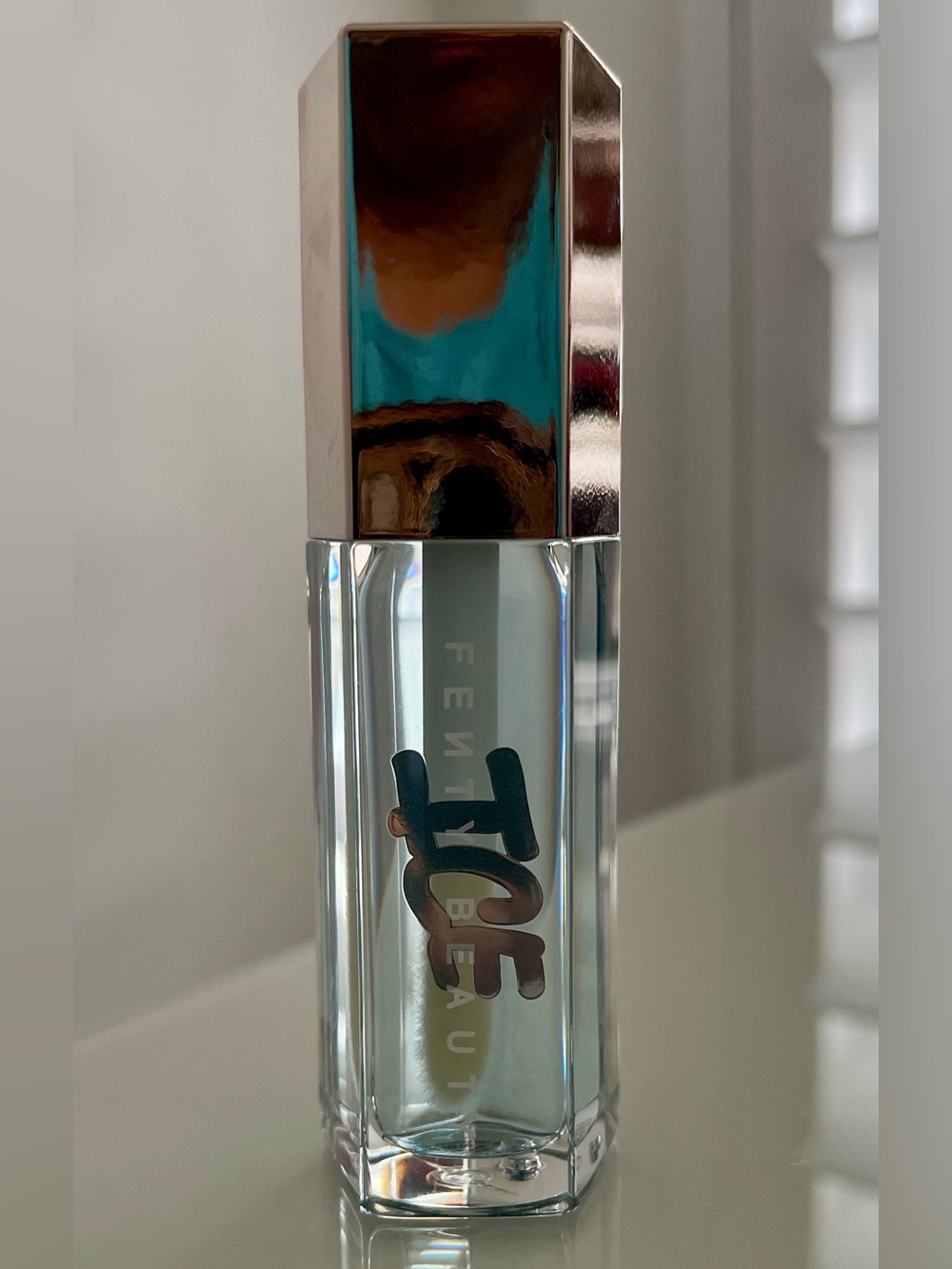Fenty Beauty Gloss Bomb Ice Cooling Lip Gloss
